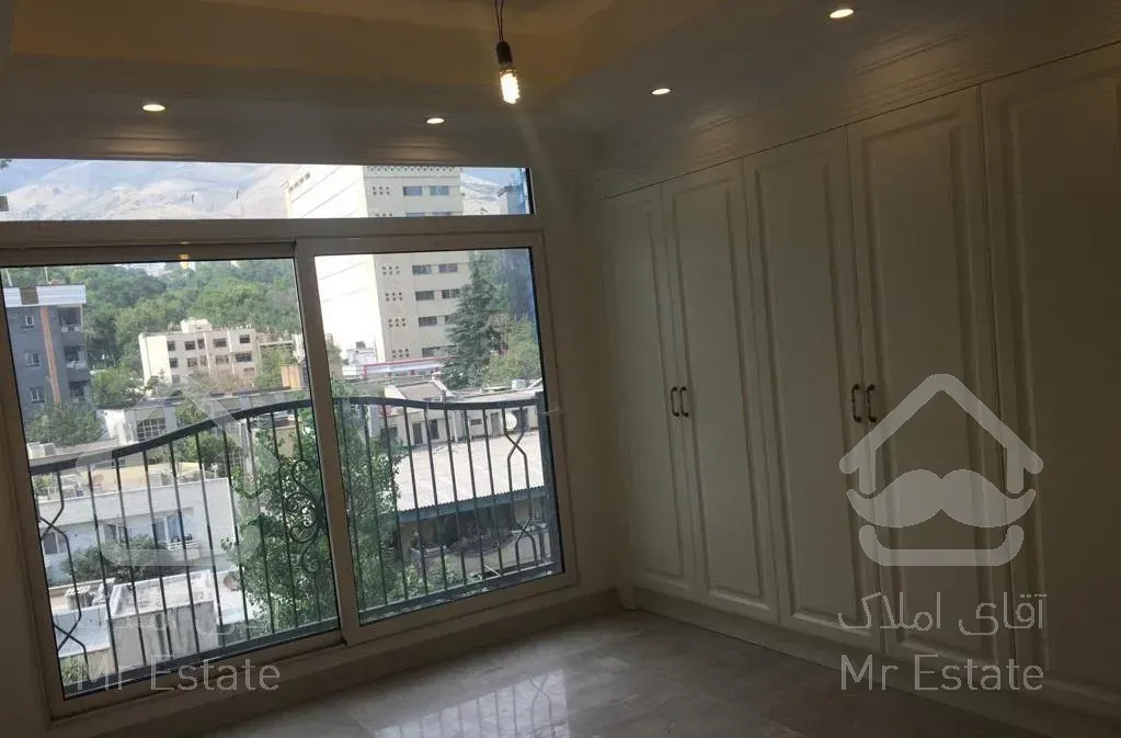 خرید و فروش آپارتمان مسکونی 220 متری فرمانیه شرقی