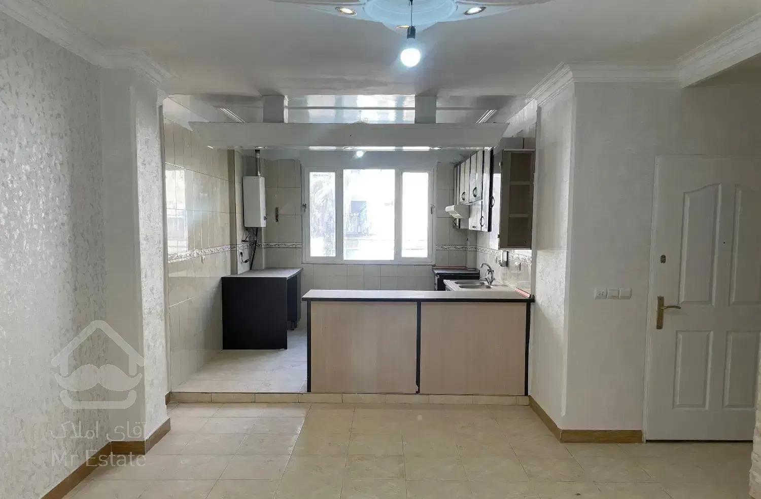 اجاره آپارتمان ۶۵متر تک واحدی پارکینگ