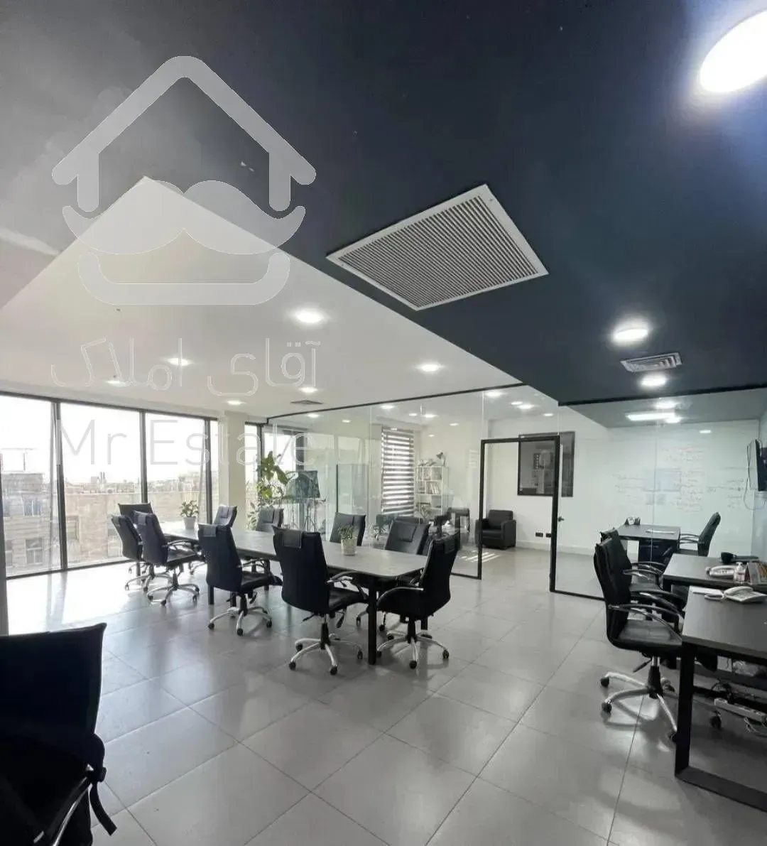 ۱۵۰ متر / موقعیت اداری