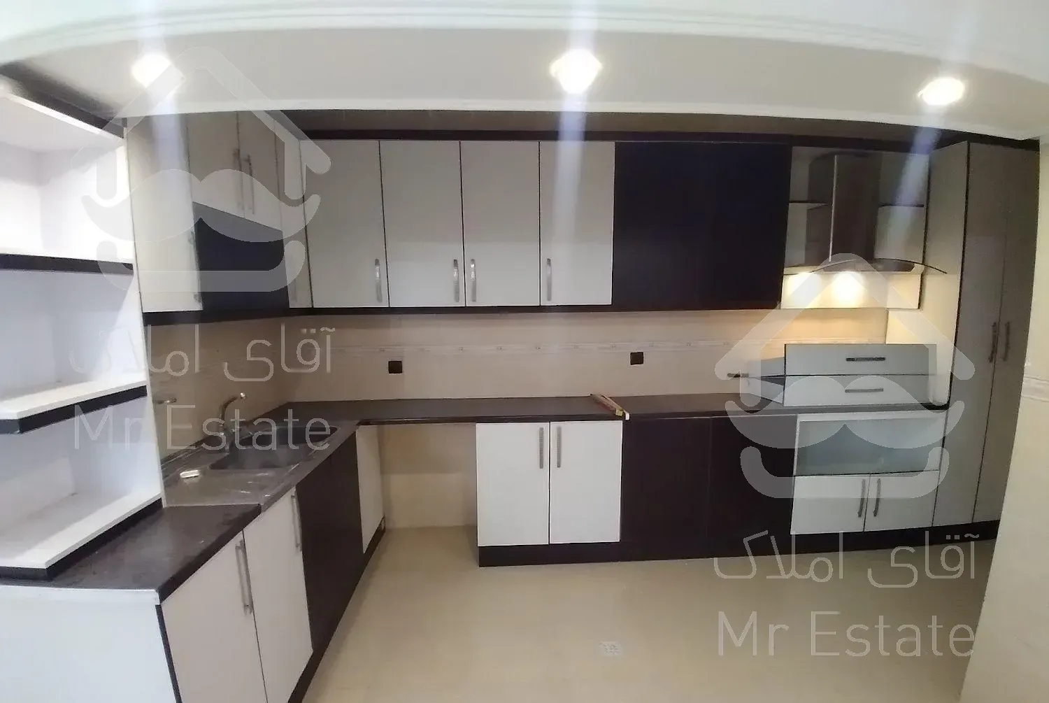 ۲ خواب/ بلوار بهشت/ باپارکینگ مسقف ریموت دار