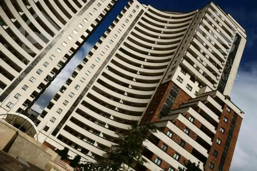 آپارتمان ۱۶۸ متری ۳ خواب برج دوقلوی المپیک فوق‌العاده لاکچری