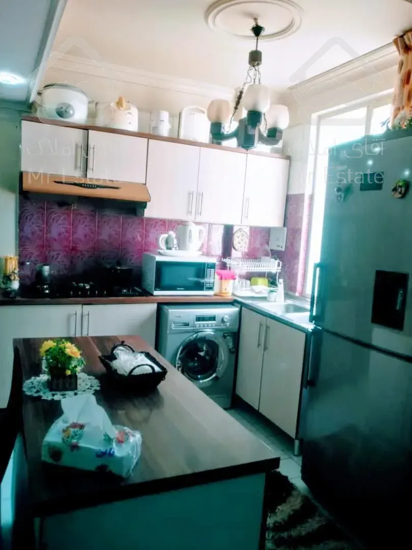 ۶۰مت دوخوابه فول سرمایه گذاری