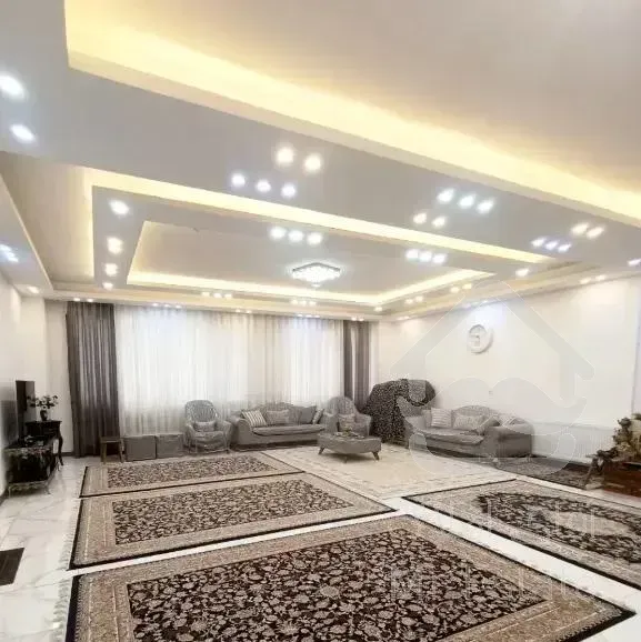۱۴۰متر/۳خواب/پرده خور/کلید نخورده/۲پارکینگ
