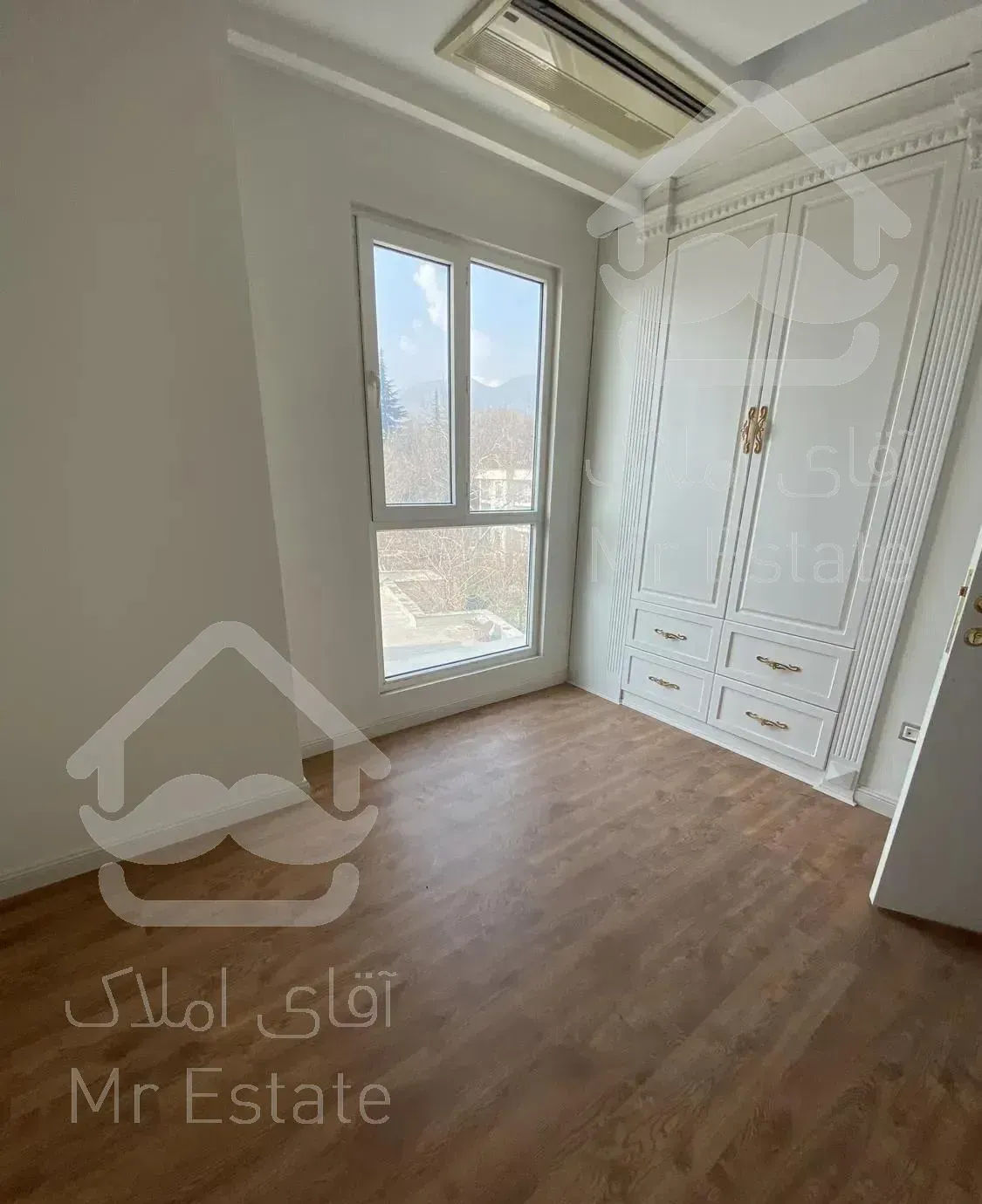 نوساز کلید نخورده سند آماده دید آزاد