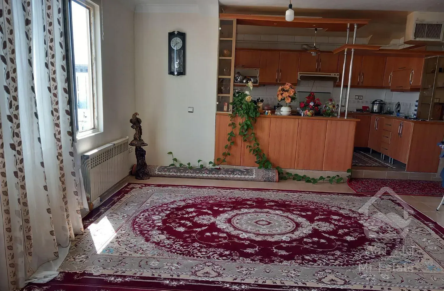 آپارتمان۱۲۰متری طبقه۴ بدون آسانسور/الهیه جانبازان