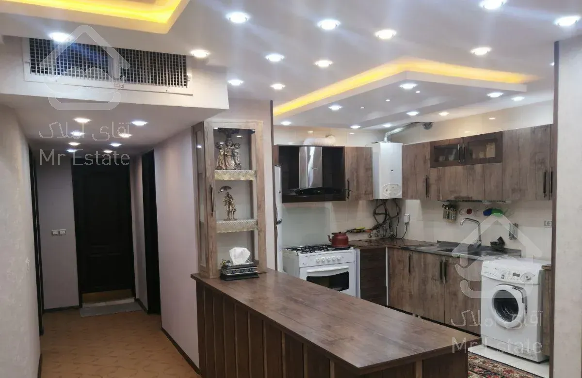 آپارتمان 126متر سه خواب جنوبی.