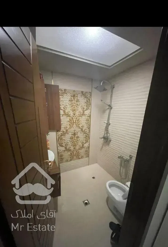 ۱۳۰ متری دزاشیب فول امکانات نورگیر