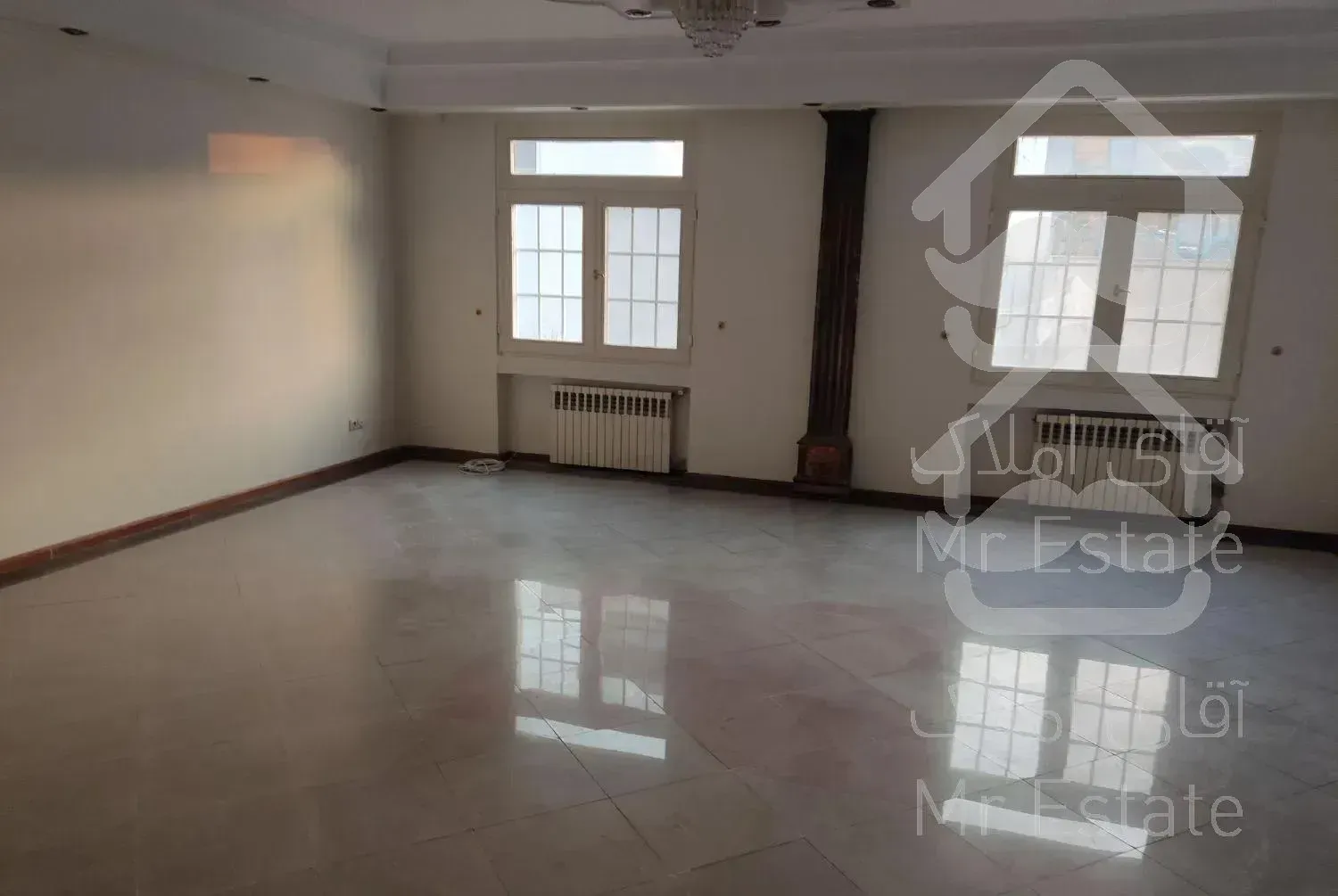 آپارتمان ۴۰۰ متر دوبلکس امانیه