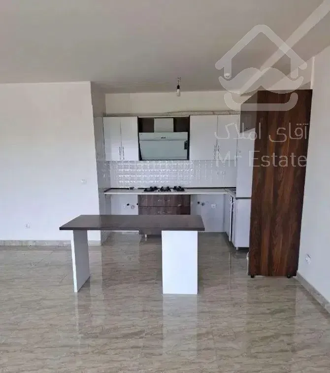 ۱۳۵ متر مطهری / طبقه چهارم / ویو دار