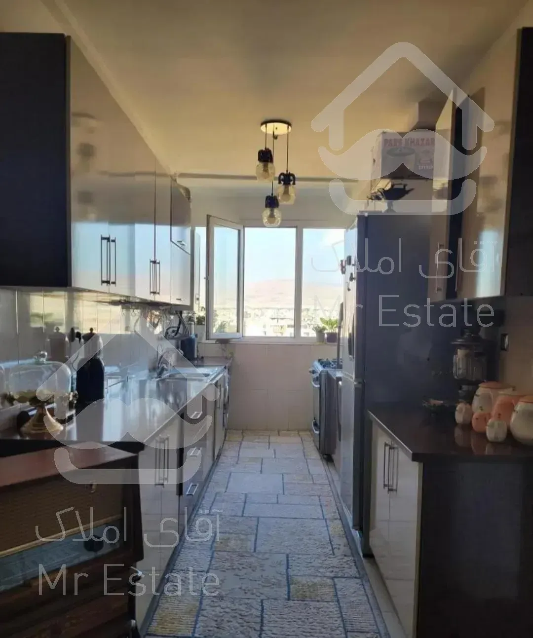 آپارتمان ۹۷ متر دو خواب خوش نقشه پنت هاوس