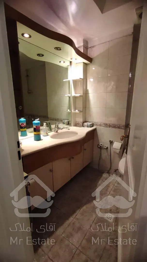 اجاره و رهن آپارتمان زعفرانیه 120  متر شیک