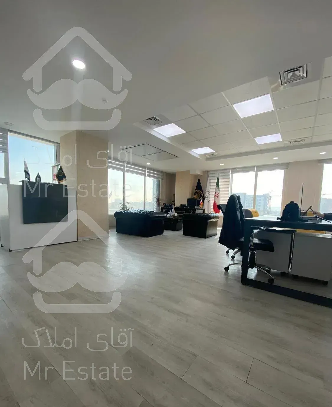 فروش آپارتمان اداری/نوساز/ویو دریاچه منطقه ۲۲