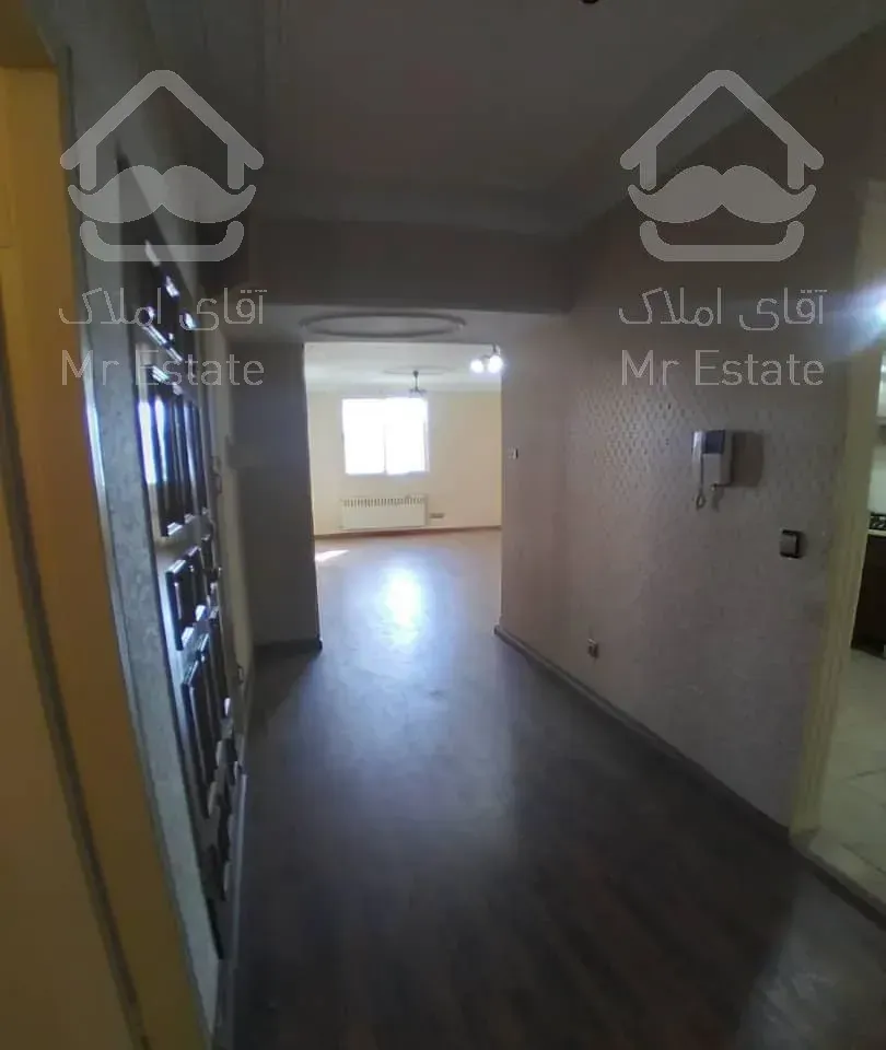 آپارتمان ۱۴۰ متری سعادت آباد