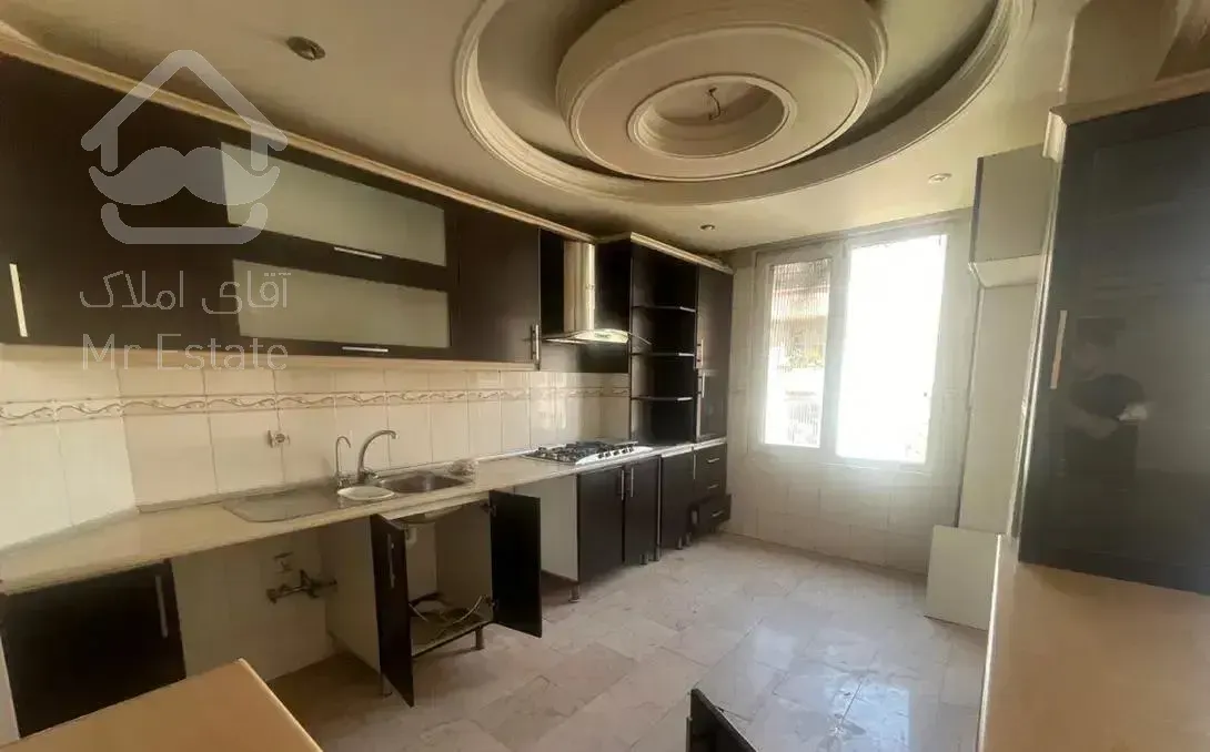 ۱۶۰مترونک شیخ بهایی شمالی/تک‌ واحد/نورگیر بینظیر