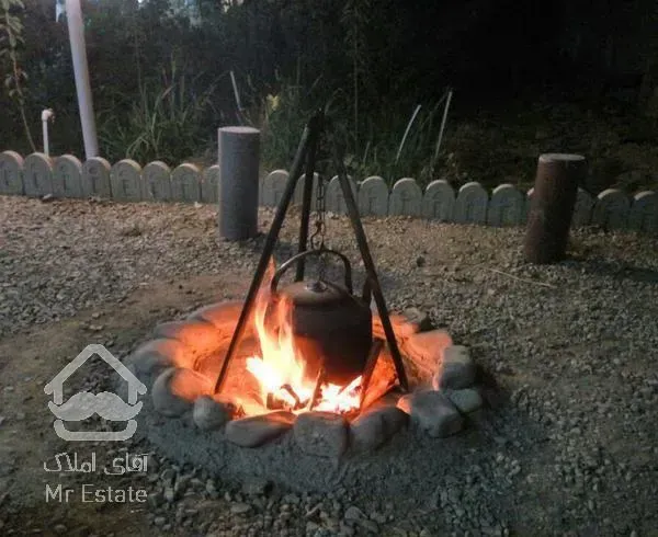 پانصد متری.دارای استخر.سنقرآباد.قابل معاوضه