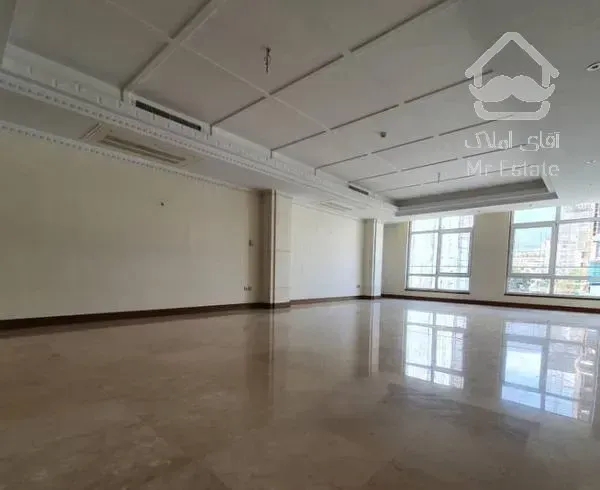 آپارتمان ۲۰۰ متری کامرانیه/۳ پارکینگ سندی