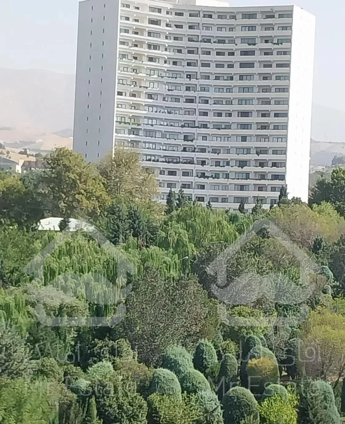 آپارتمان 131 متری 2 خوابه ویو ابدی بدون مشرف