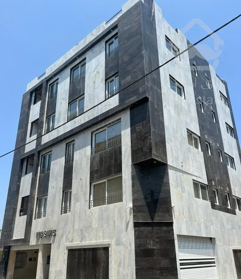 فروش آپارتمان نوساز ۱۱۰متری طبقه اول در خ جویبار