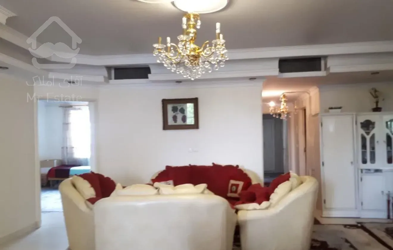 اجاره ۱۵۱ متری سه خواب مالک هستم