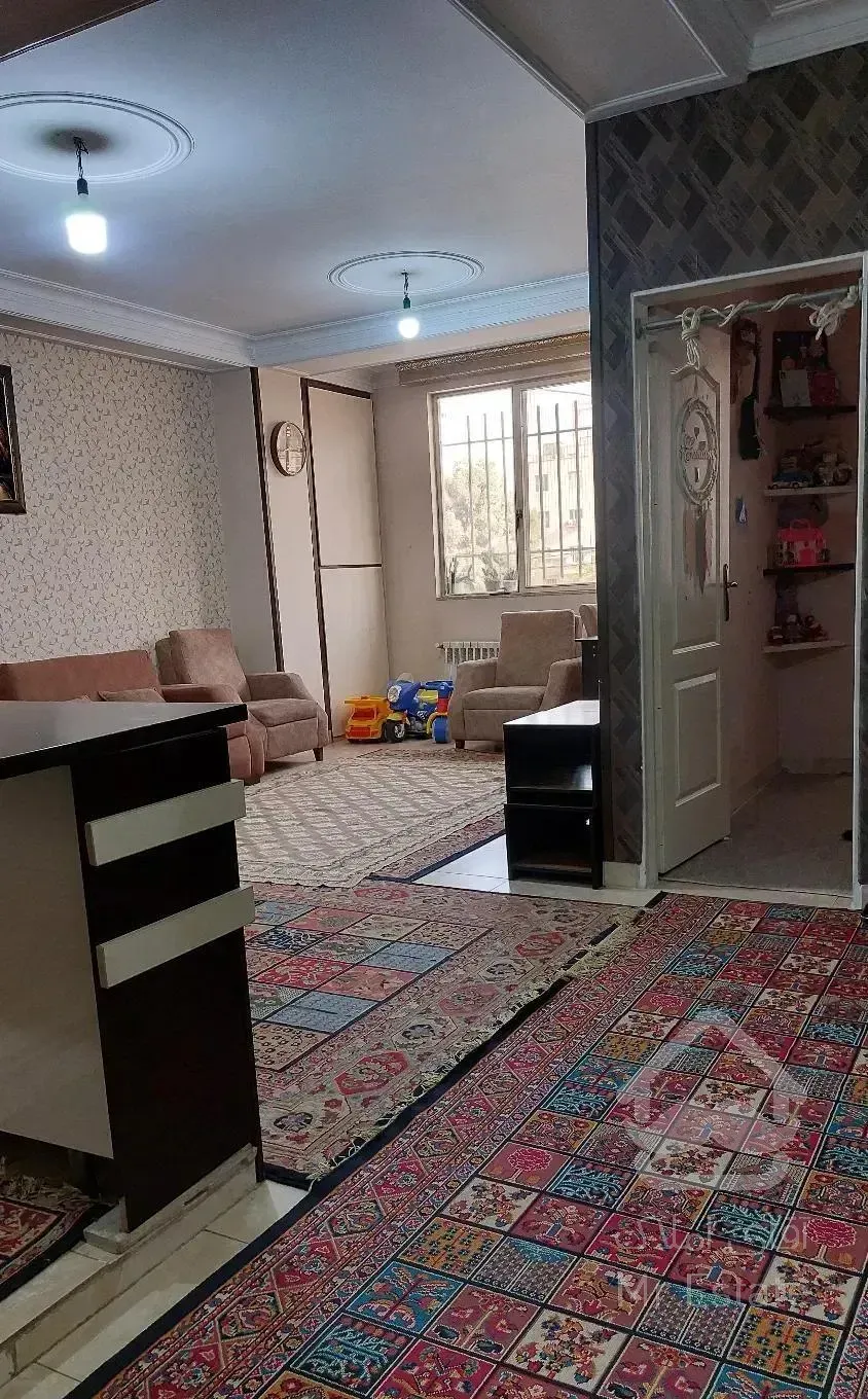 فروش فوری آپارتمان سند دار. تخفیف خوب پای معامله