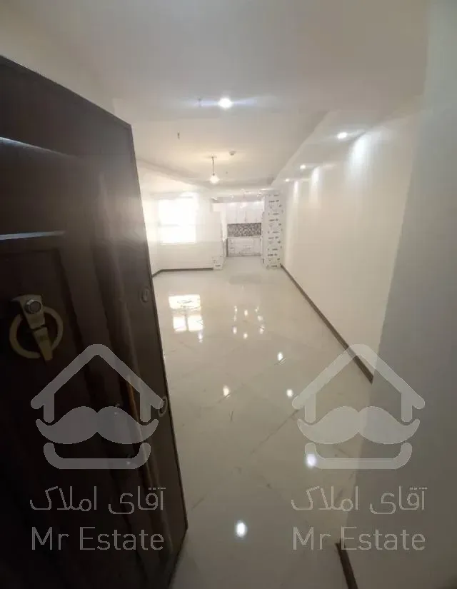 ۸۰متر دوخواب نوساز کم واحد اشرفی اصفهانی