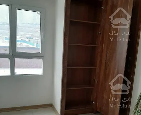 آپارتمان۱۶۰متری۳خوابه مستردار ۱۰۰متر حیاط اختصاصی