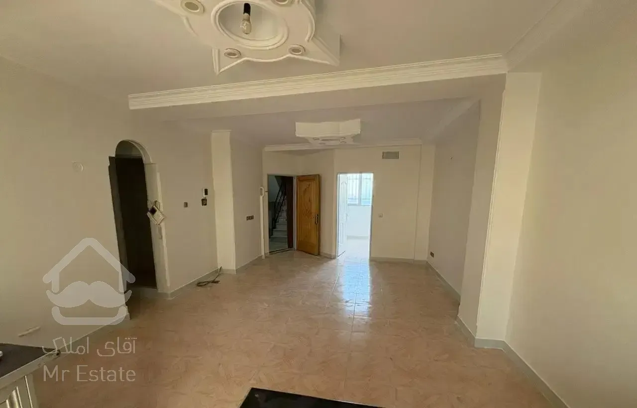 ۶۰ متر فول امکانات بر خیابان مصطفی هاشم