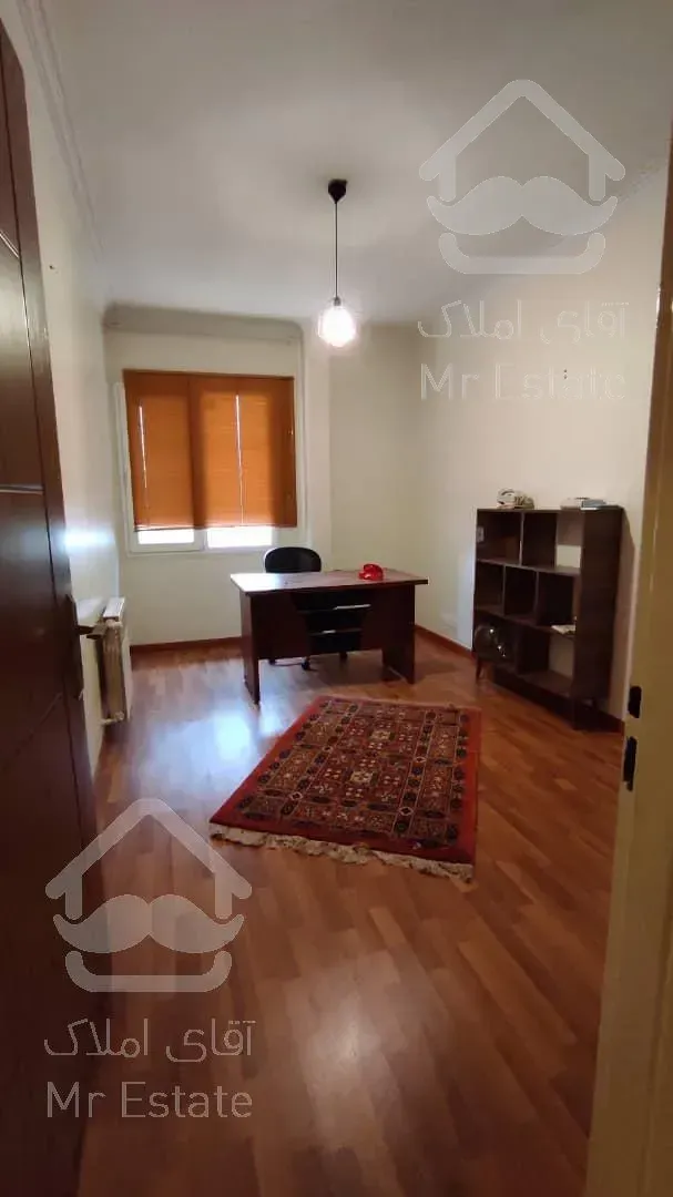 اجاره و رهن آپارتمان محمودیه 130  متر لاکچری