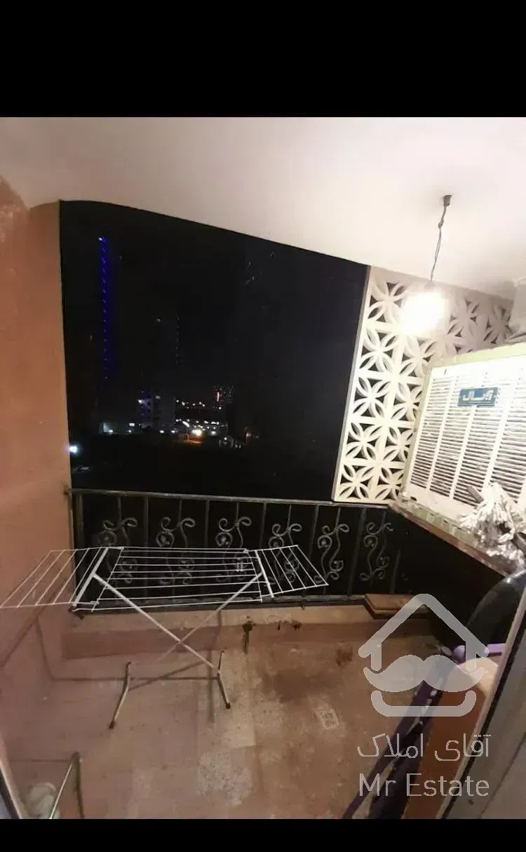 ٢ خوابه دریاچه