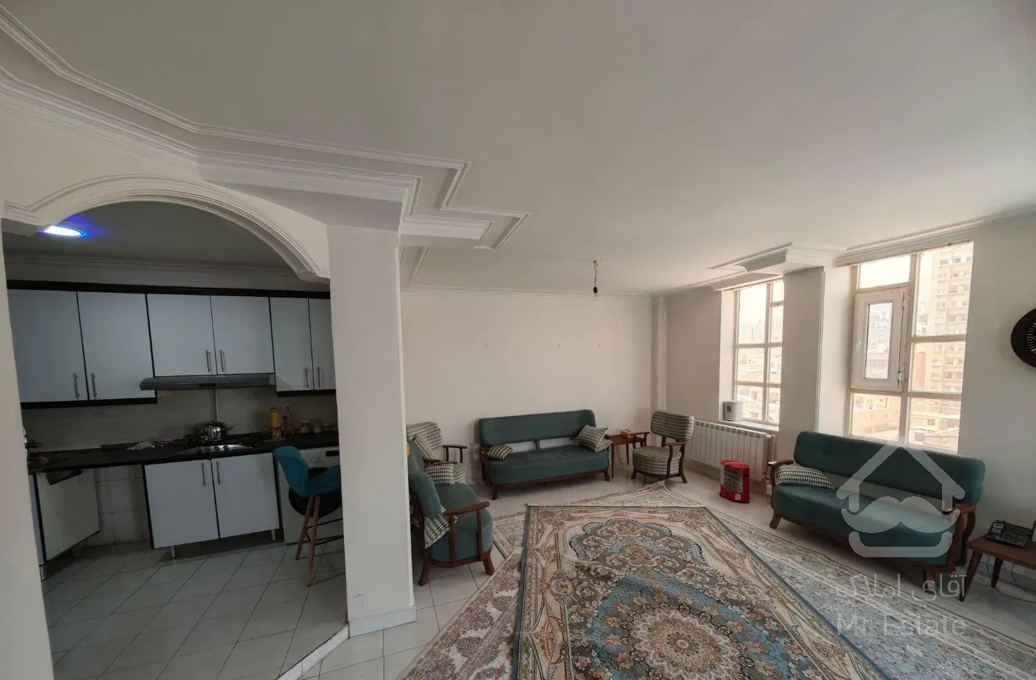 ۹۳ متر، فول امکانات، طبقه ۱۱ برج، سعادت آباد