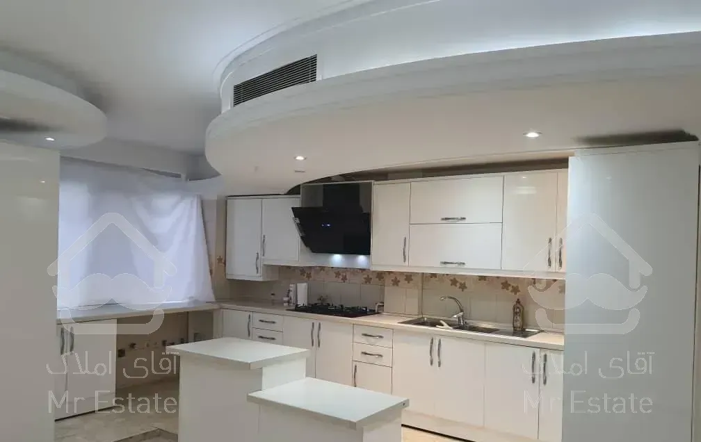 ۹۵متر دو خوابه فول امکانات/نیروهوایی