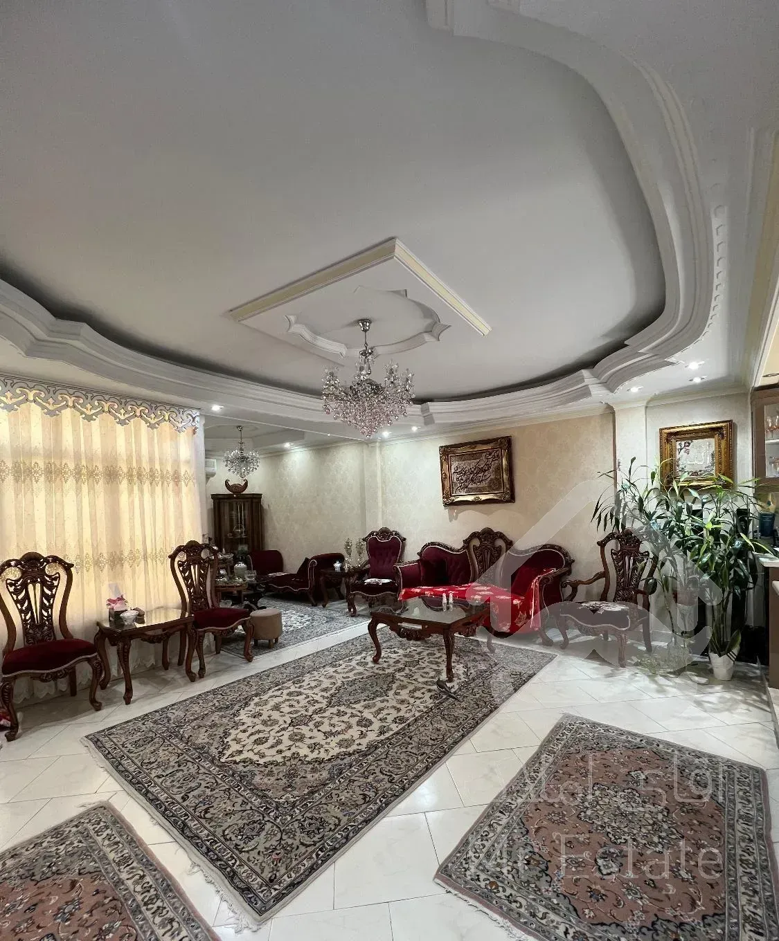 آپارتمان ۸۰ متری بازسازی از همه جهات پر نور