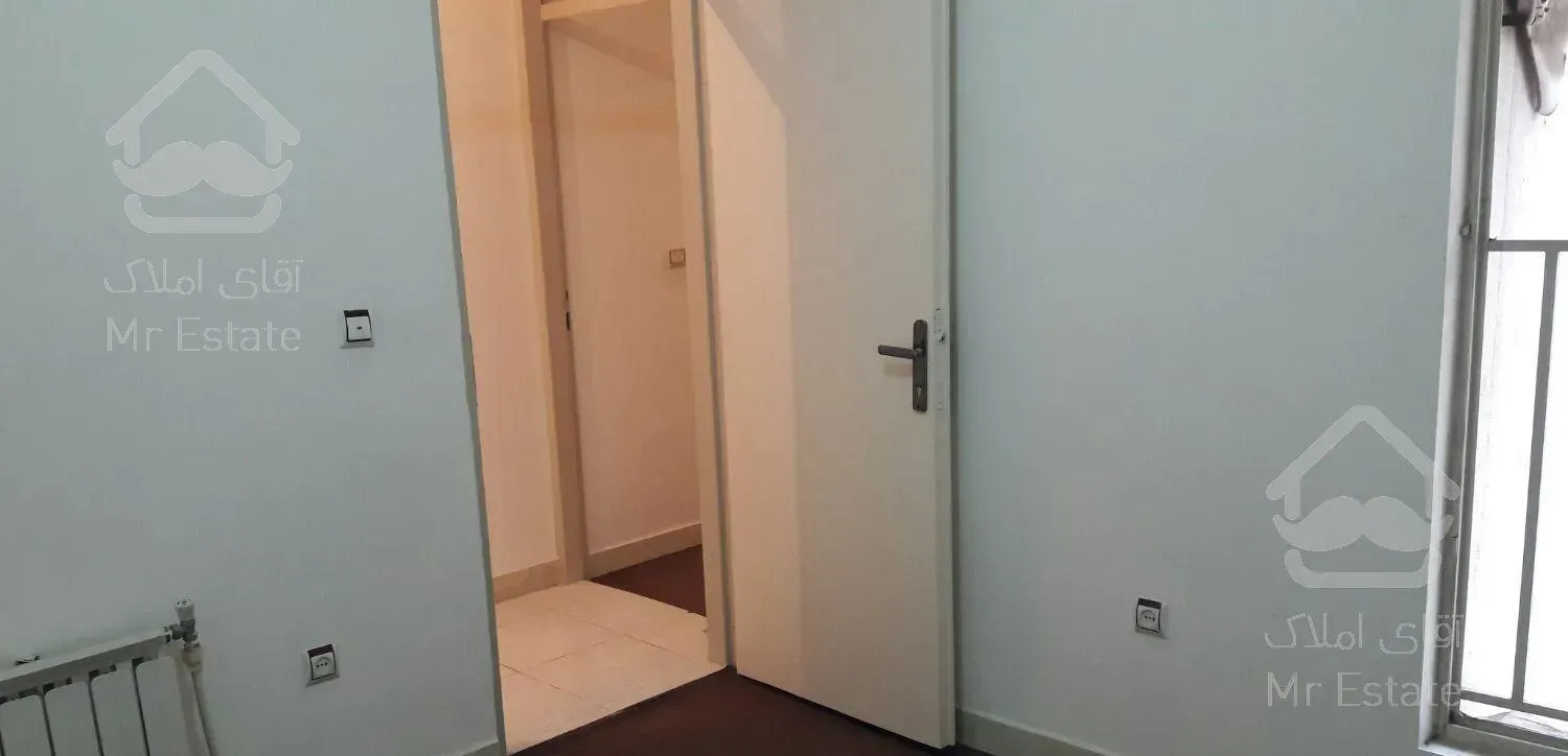 هراز.کوچه برند.۹۳متری.بنا بر آسفالت اصلی کوچه