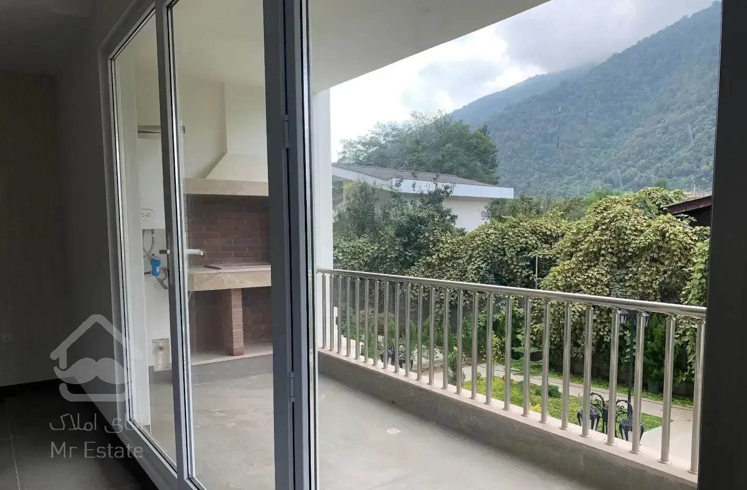 نمک‌آبرود فروش آپارتمان نوساز با ویوی جنگل