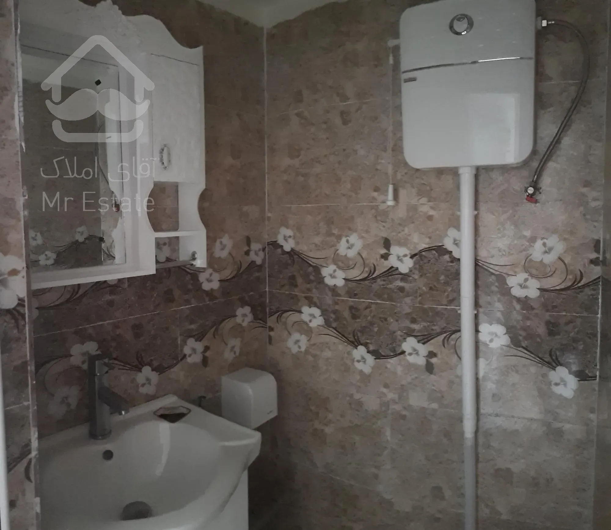 آپارتمان نوساز ۷۰ متر