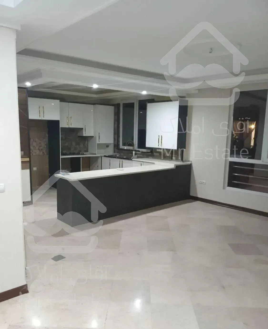 آپارتمان94متر.2خواب تک واحدی لویزان حسین آباد