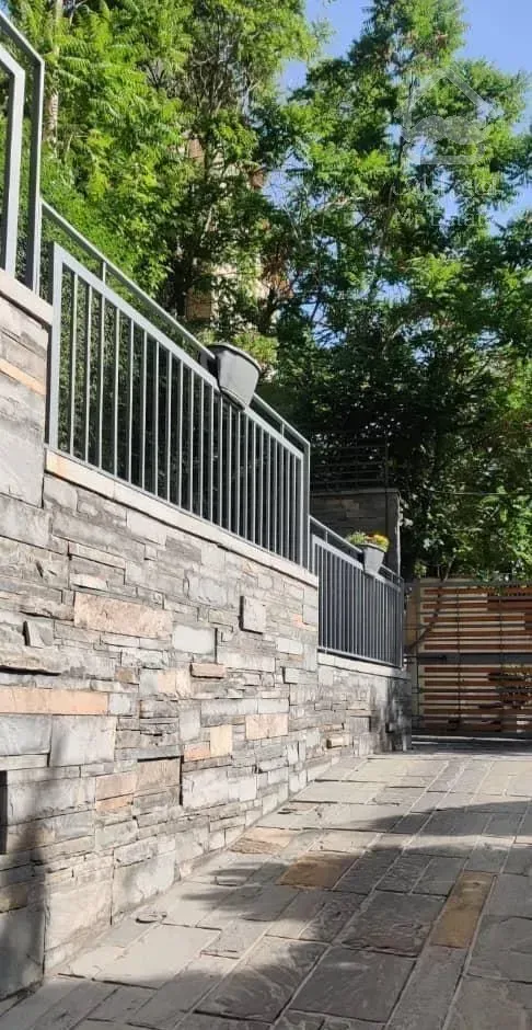 فروش فوری ۱۱۷ متر امانیه با روف گاردن بسیار زیبا