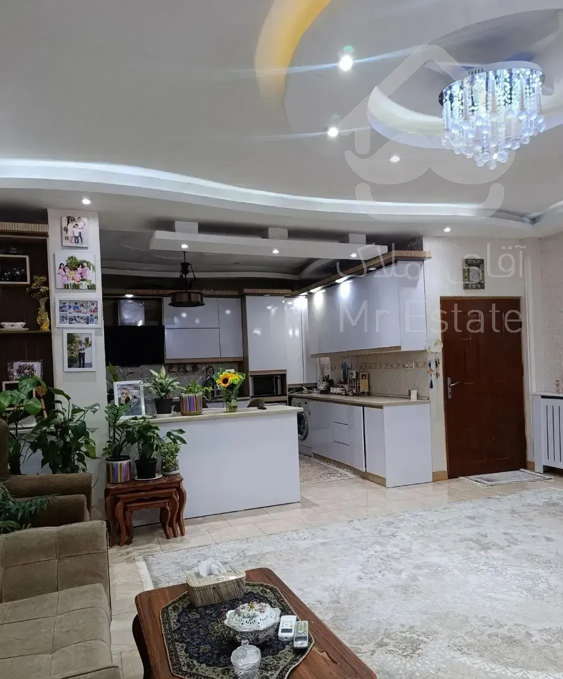 رهن کامل واحد۹۰متری در بلوار عبدالکریمی