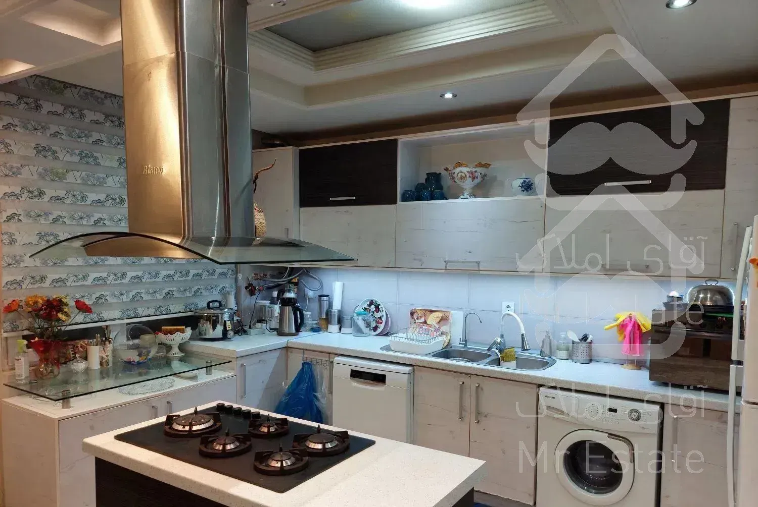 آپارتمان ۸۵ متری دو خوابه