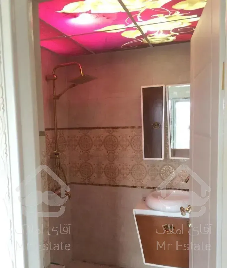 فروش ویلا نوساز ۶۰۰متری در محوطه ۱۰۲۴متری