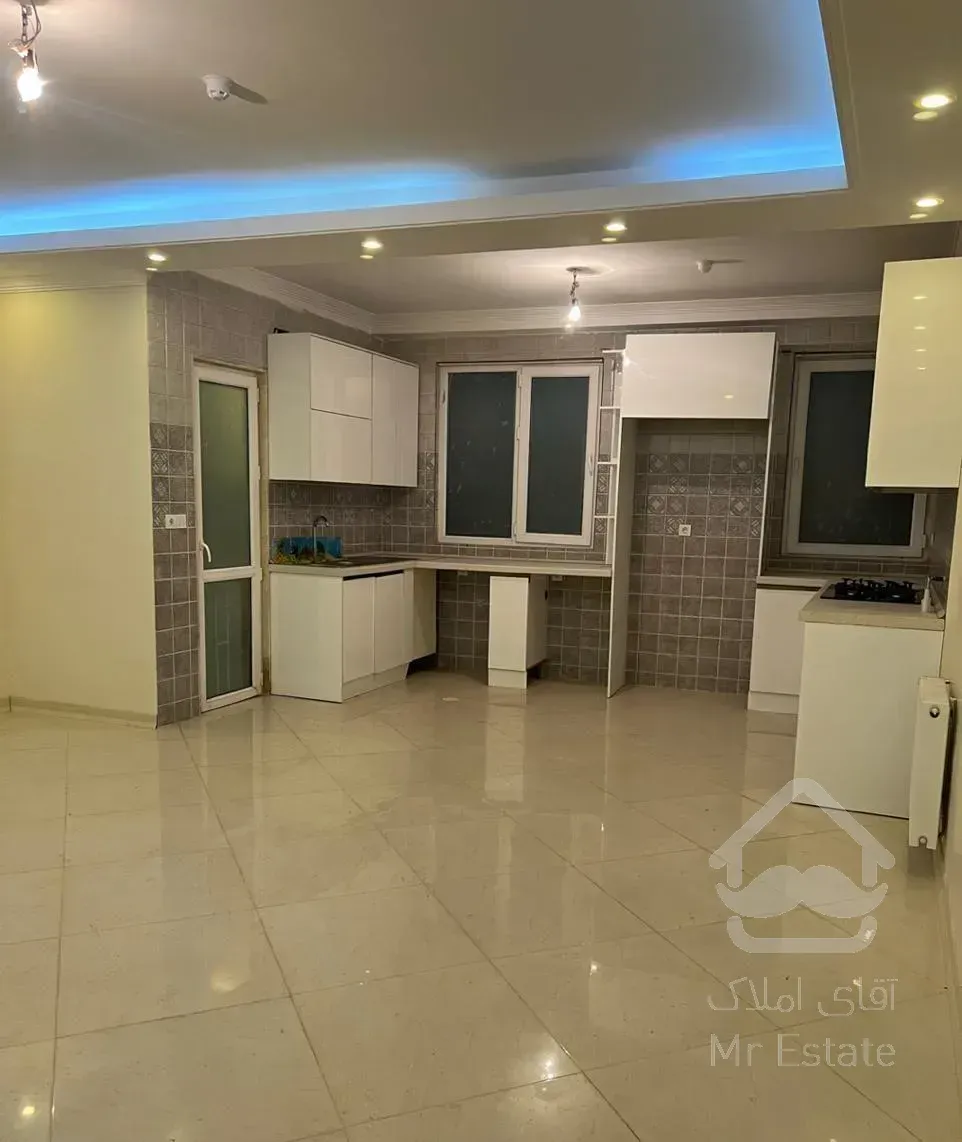 آپارتمان ۶۱ متری پورعبدی