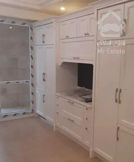 205 متر نوساز فرمانیه شرقی