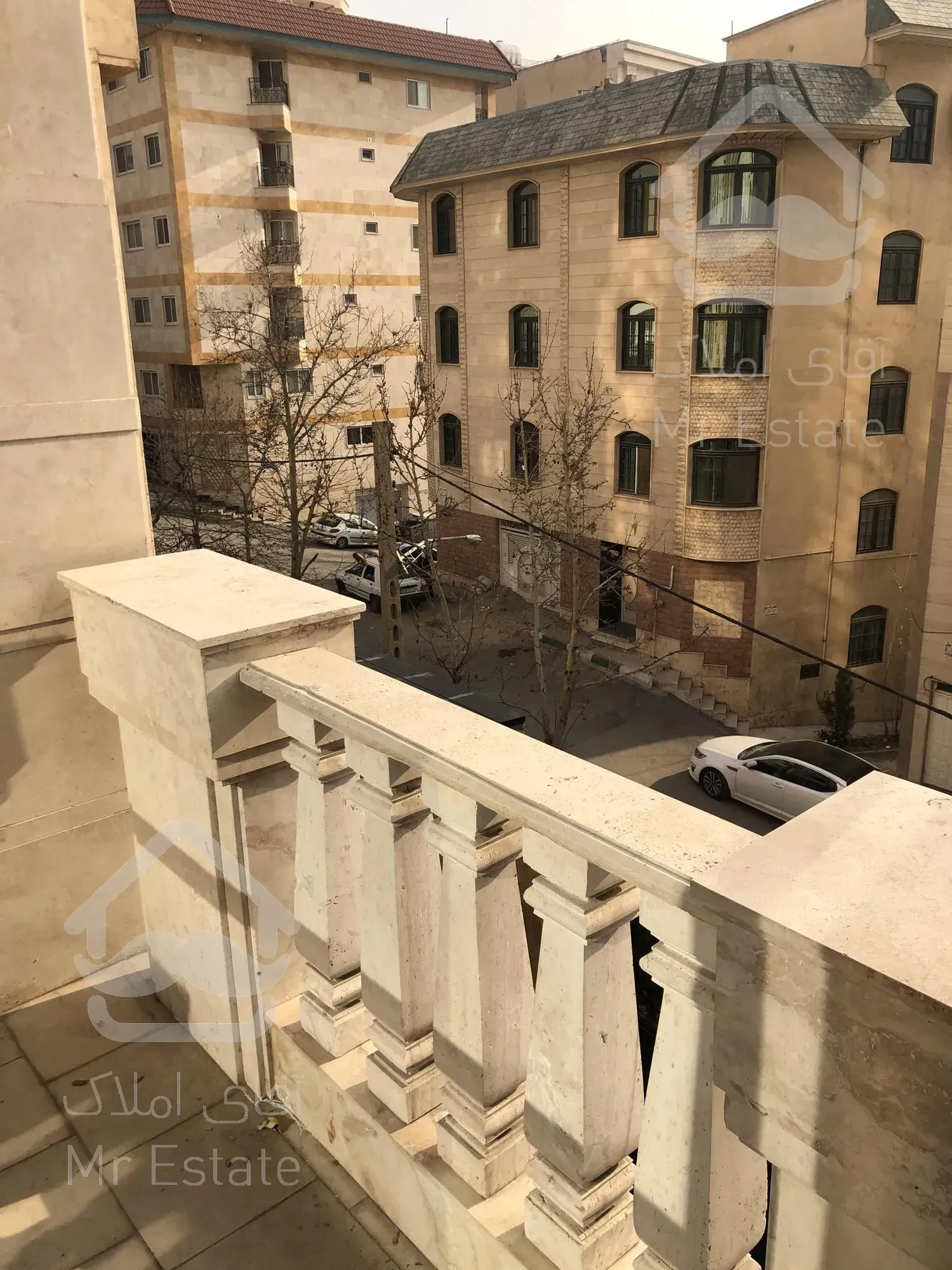 رهن و اجاره آپارتمان ۲۳۰ متری ۳ خوابه در اقدسیه