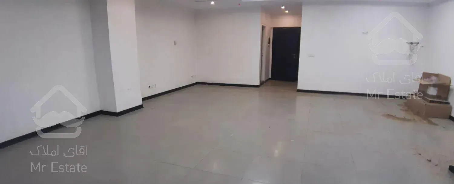 ۷۰متر اداری  آکاداسنتر دریاچه چیتگر*