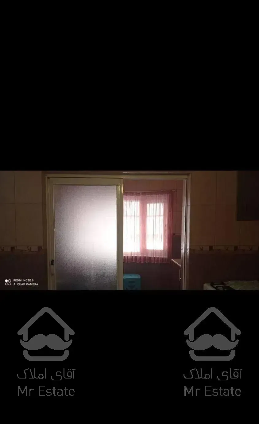 ویلا ۳۰۰ متر مدارک تکمیل در سرخرود