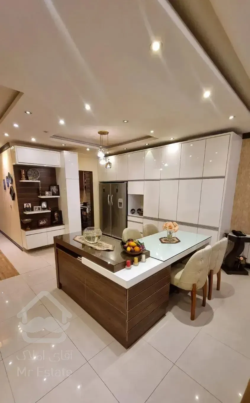 آپارتمان لوکس ۲۳۵ متری در هراز بعد قائم