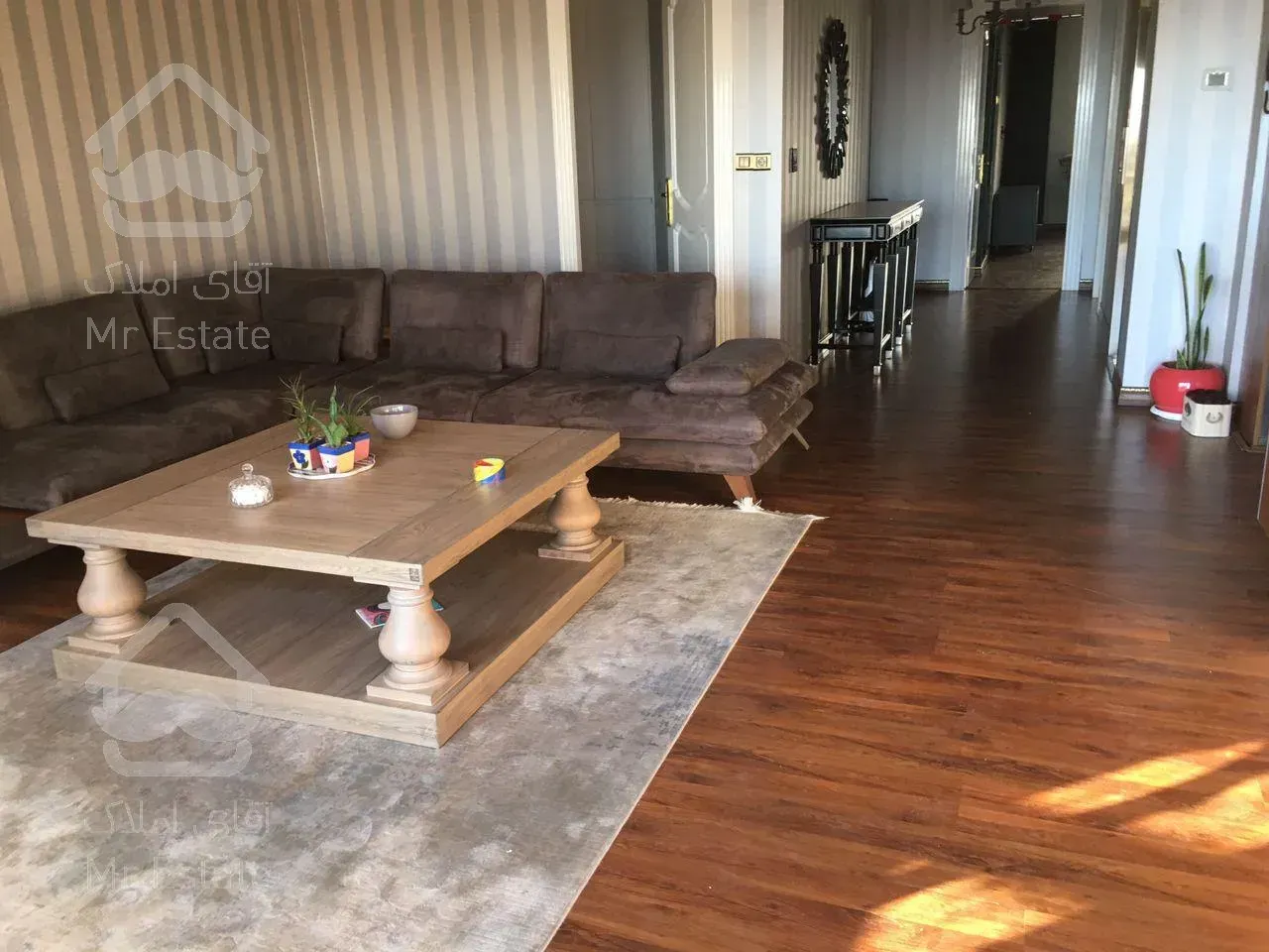 اجاره و رهن آپارتمان جردن 170  متر لاکچری