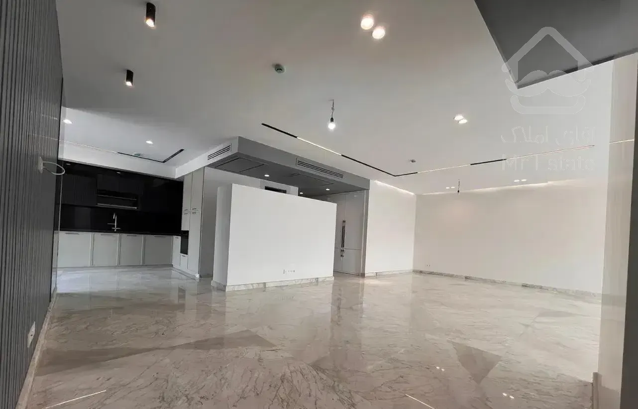 پاسداران ۲۵۰متر/کلیدنخورده فول مشاعات ۳پارکینگ