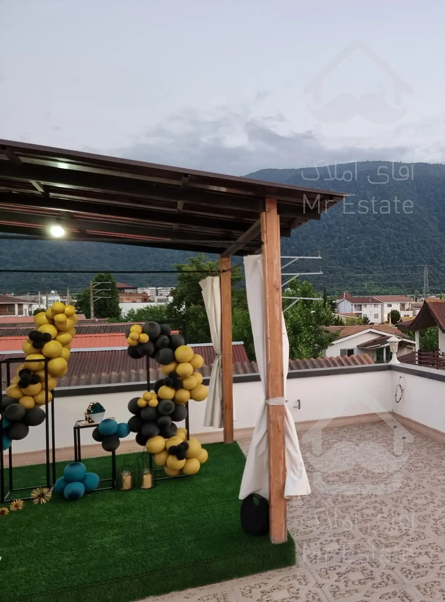 ویلا لاکچری در شهرک