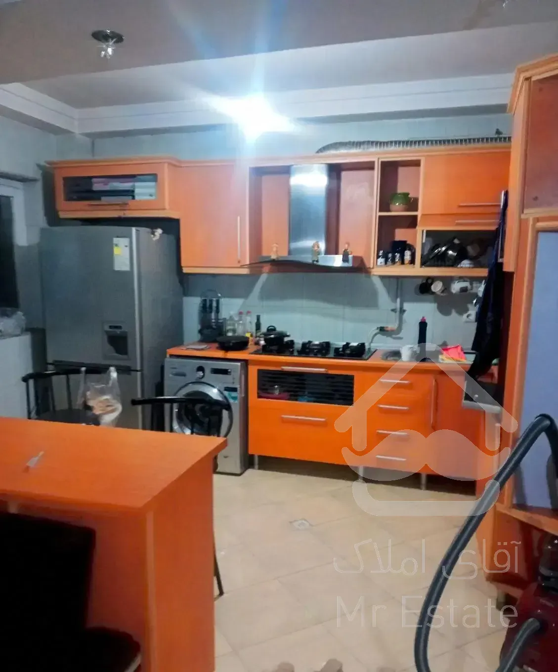 آپارتمان۱۰۰متری شیک خ تهران مهتاب